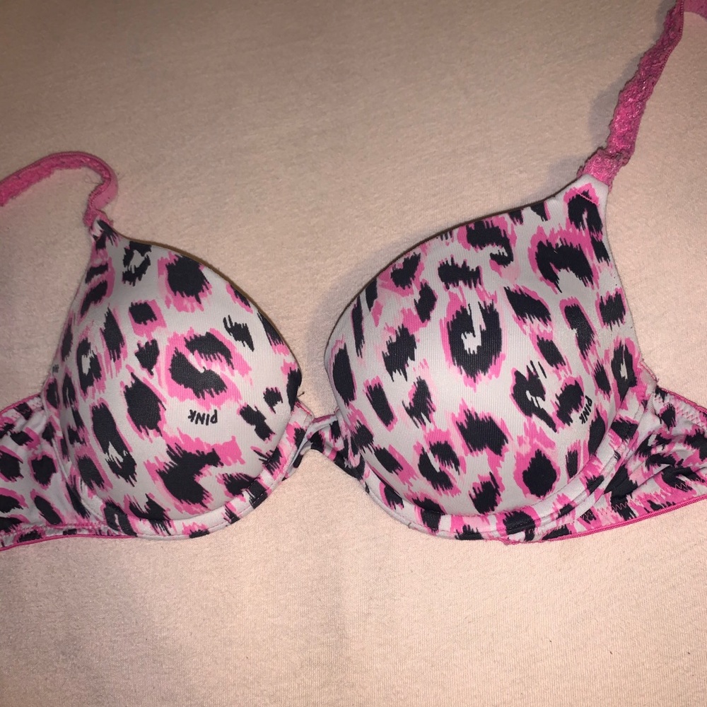 VS PINK BRA